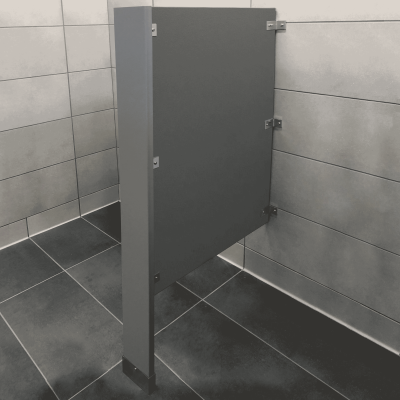 Photograph of Scranton Products floor-mounted privacy screen in HDPE.